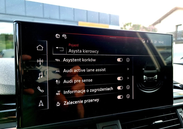 Audi A4 cena 97900 przebieg: 160000, rok produkcji 2020 z Podkowa Leśna małe 379